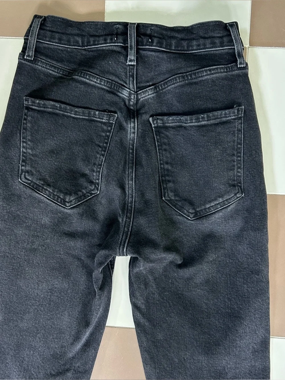 AGOLDE Riley High Rise Straight Crop Jeans 24 Panoramic Black